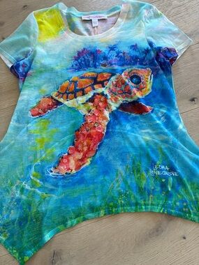 Leoma Lovegrove Sea Turtle Tee Shirt Size Medium Colorful Tropical Whimsical